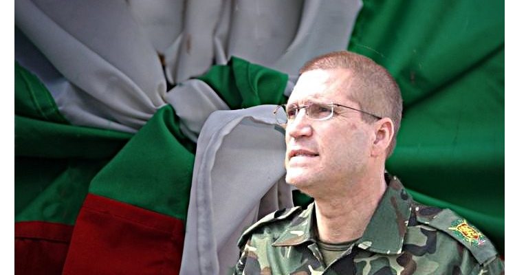 Николай Цонев: Честит празник, господа офицери!