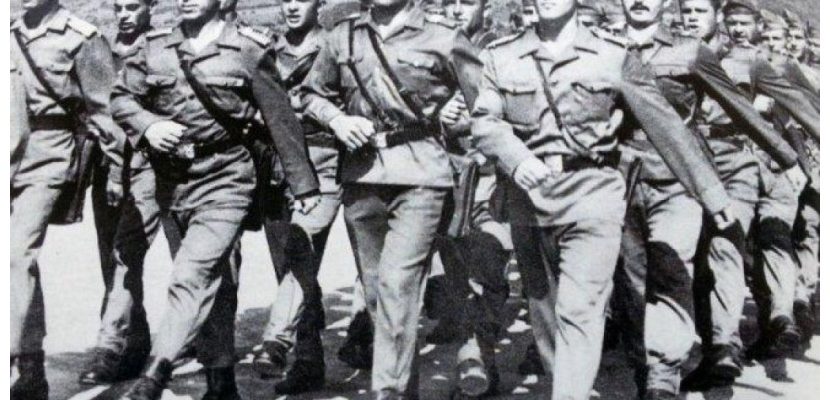 Когато се ставаше мъж в казармата, а не във фитнеса